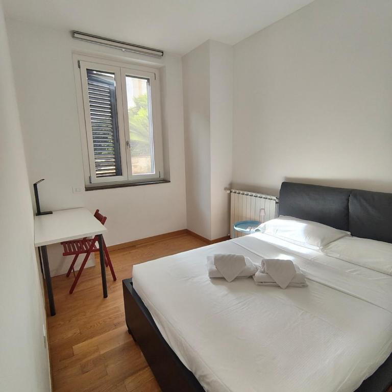 Quiet Three-room Apartment in Milan Darsena & Navigli - Appartamento con 2 Camere da Letto - 4