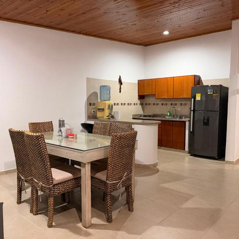 Hermosa casa de descanso - Casa de 3 dormitorios - 6