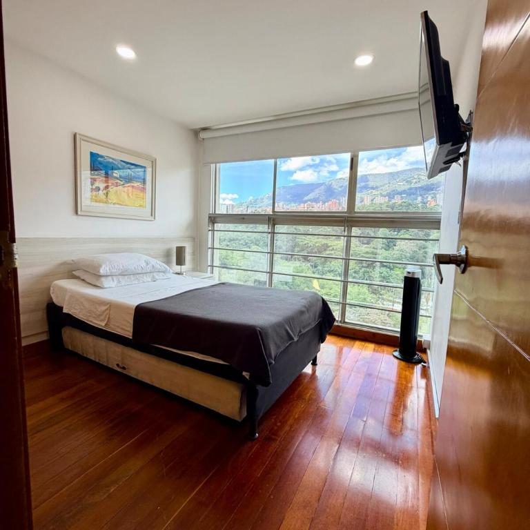 Duplex in the Provenza Poblado tourist area - Apartamento de 3 dormitorios - 10