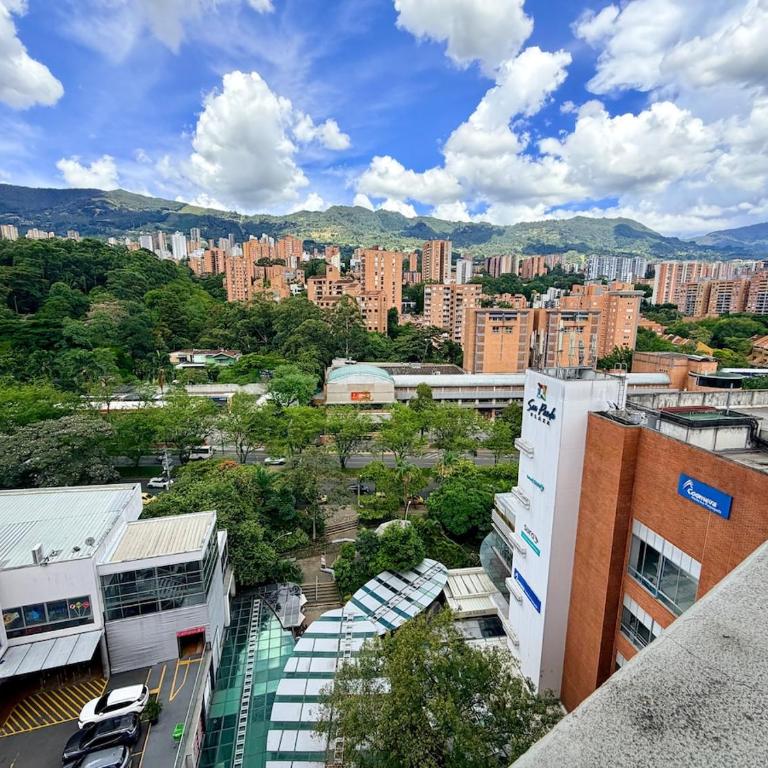 Duplex in the Provenza Poblado tourist area - Apartamento de 3 dormitorios - 1