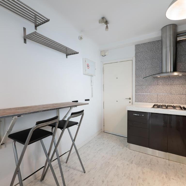 Refugio tranquilo a 3 min del Rastro, 2 hab y Wifi - Appartement 2 Chambres - 13