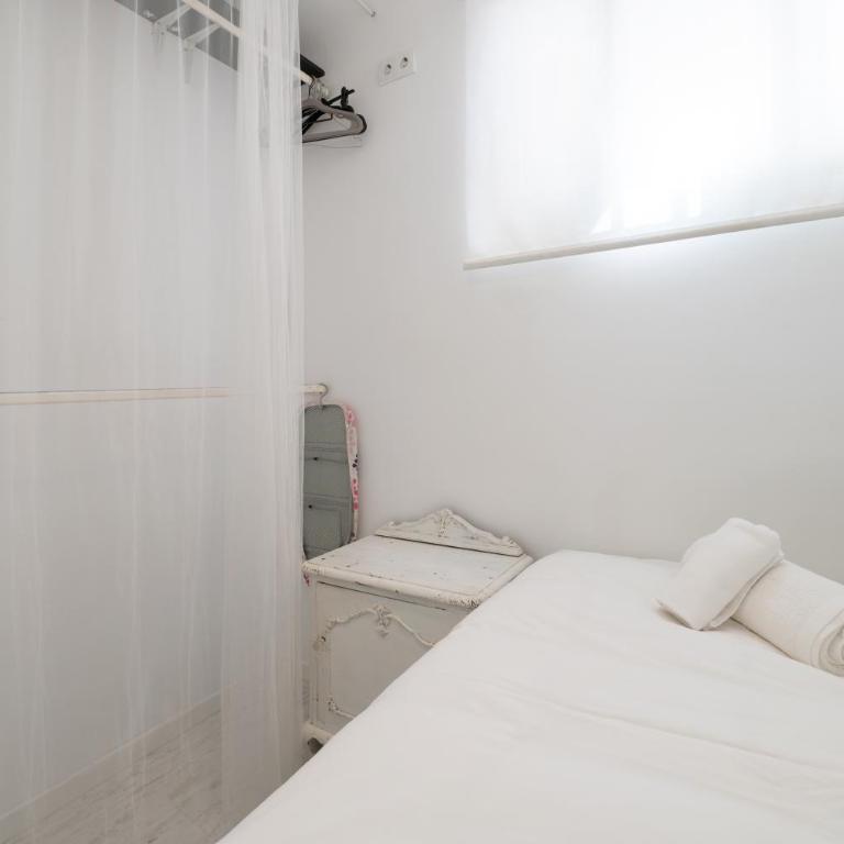 Refugio tranquilo a 3 min del Rastro, 2 hab y Wifi - Appartement 2 Chambres - 27