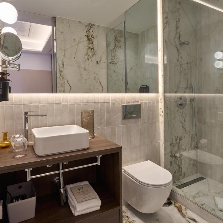 Glinter Plaza de las Cortes - Habitación Doble Deluxe - 1 o 2 camas - 3