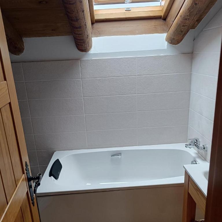 Casa Rural Fort De Bernat - Three-Bedroom House - 20
