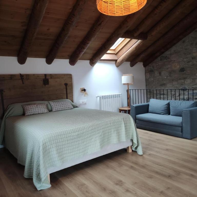 Casa Rural Fort De Bernat - Three-Bedroom House - 9