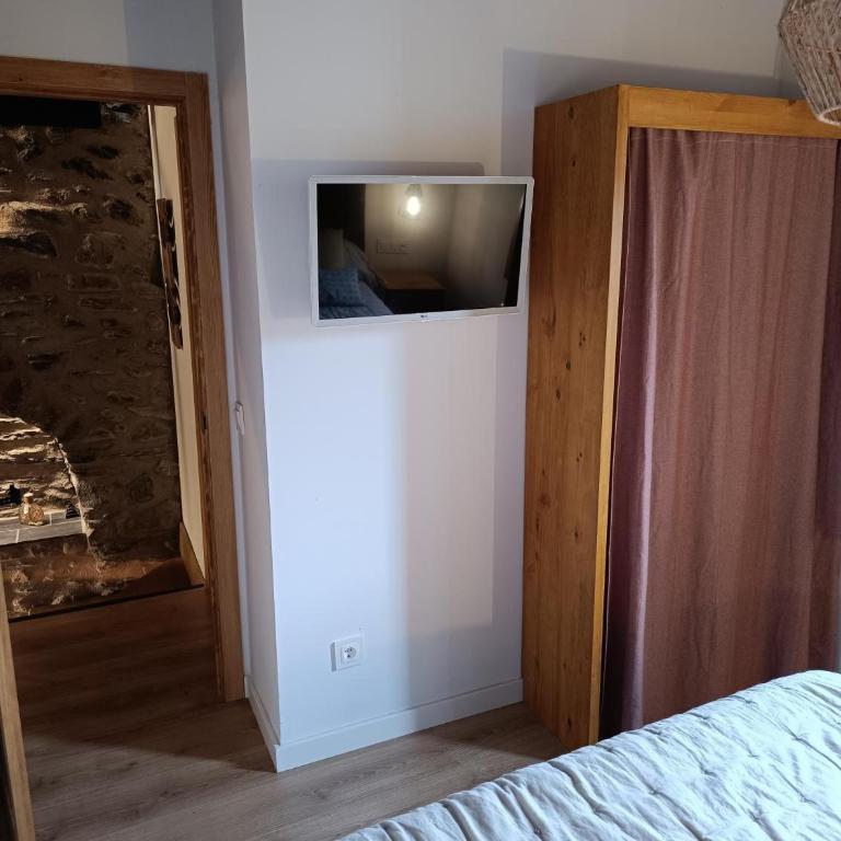 Casa Rural Fort De Bernat - Three-Bedroom House - 14