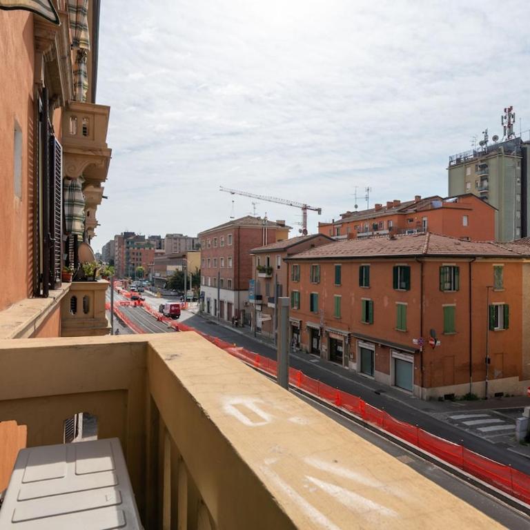 Charme Bolognese con 2 Camere vicino Ospedale Maggiore - Appartamento con 2 Camere da Letto - 12