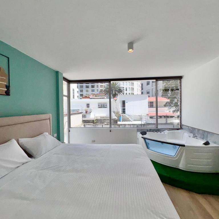 Plaza Nomad, Urban Rooms and Suites private jacuzzi Quito La Carolina - Double or Twin Room - 2