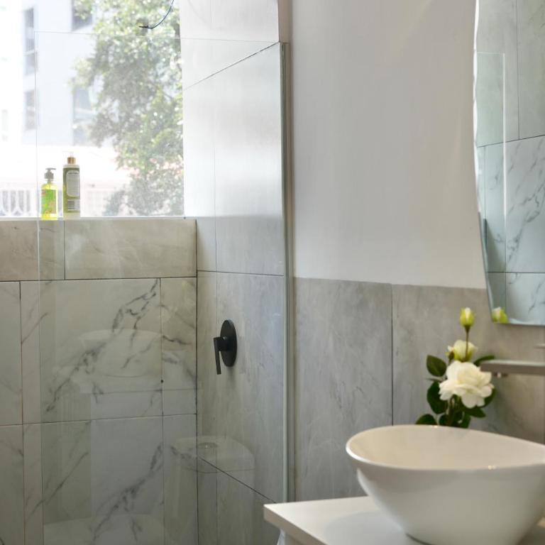 Plaza Nomad, Urban Rooms and Suites private jacuzzi Quito La Carolina - Double or Twin Room - 6