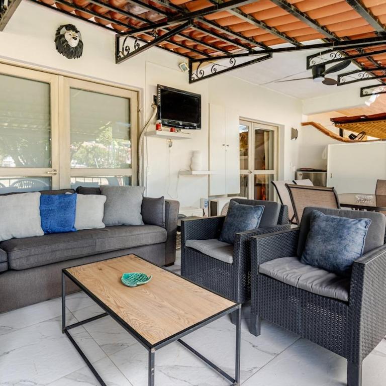 Marina Golf Ground-Floor 2BR with Private Terrace - Apartment mit 2 Schlafzimmern und Terrasse - 12