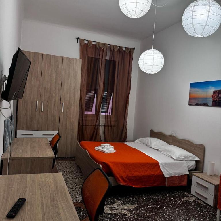 WOW HOME 3 - 175 mq - posteggio privato - davanti porto traghetti - fino a 10 posti letto - Appartamento Deluxe con 4 Camere da Letto - 19
