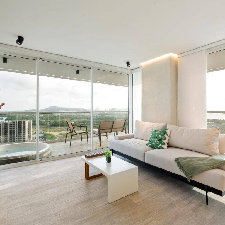 Luxury 2BR w PrivateJacuzzi Beach Pool Dominique - Apartamento de 2 dormitorios con vistas al mar - 7