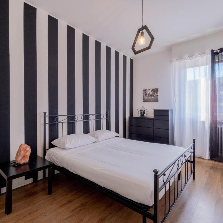 Nolo Black White & Coral - Appartamento con 1 Camera da Letto - 1