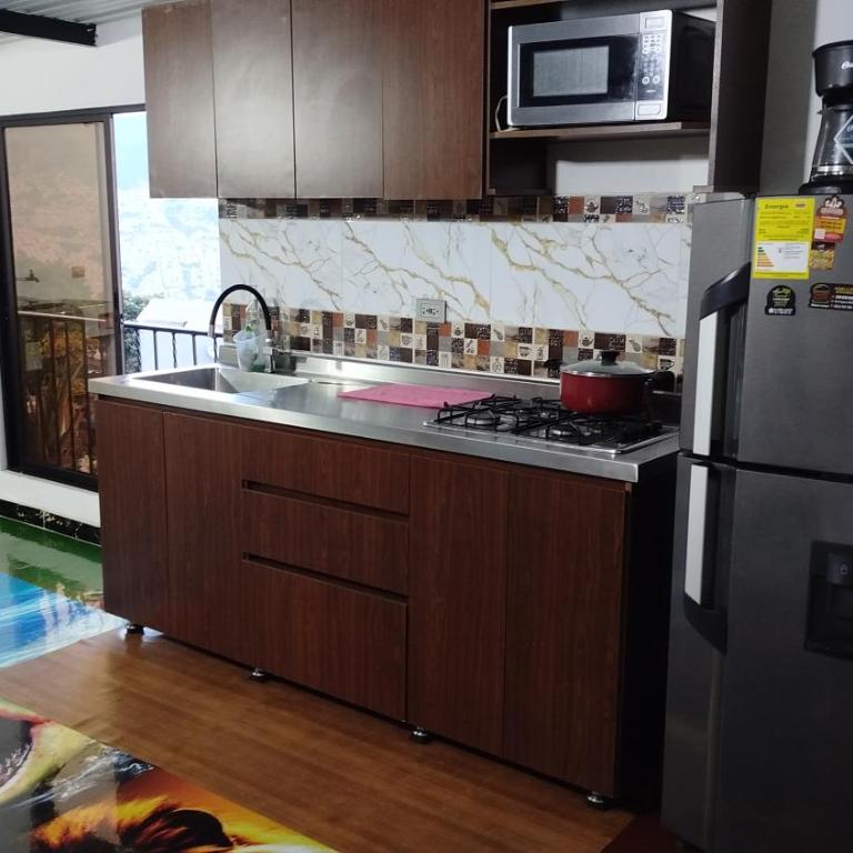Apartamento con jacuzzi y terraza - Apartamento de 2 dormitorios - 2
