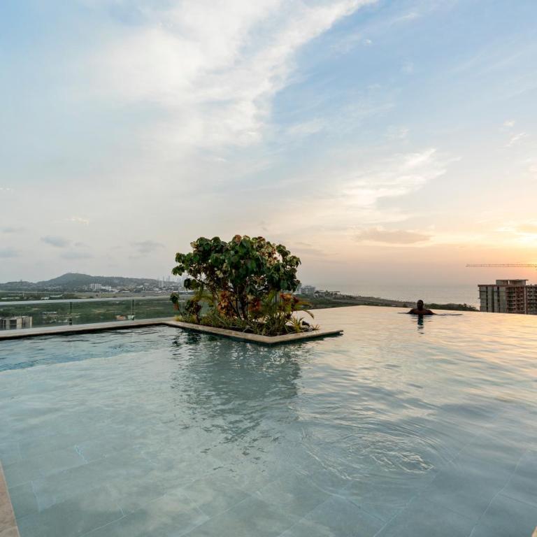 Luxury 2BR w PrivateJacuzzi Beach Pool Dominique - Apartamento de 2 dormitorios con vistas al mar - 31