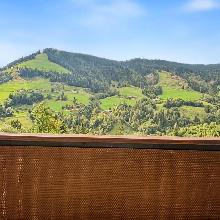 Panorama-Apartment mit Balkon am Hochkönig - Apartment - 2