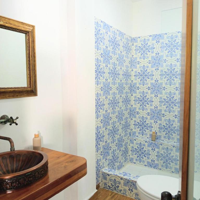 Apto Cerca Playa y Aeropuerto, Amplio con Balcón - Three-Bedroom Apartment - 15