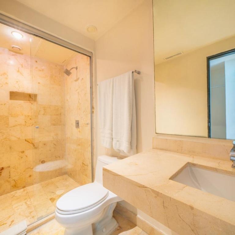 Ocean View 2BR Luxury Condo - The Elements 101 - Apartment - 16