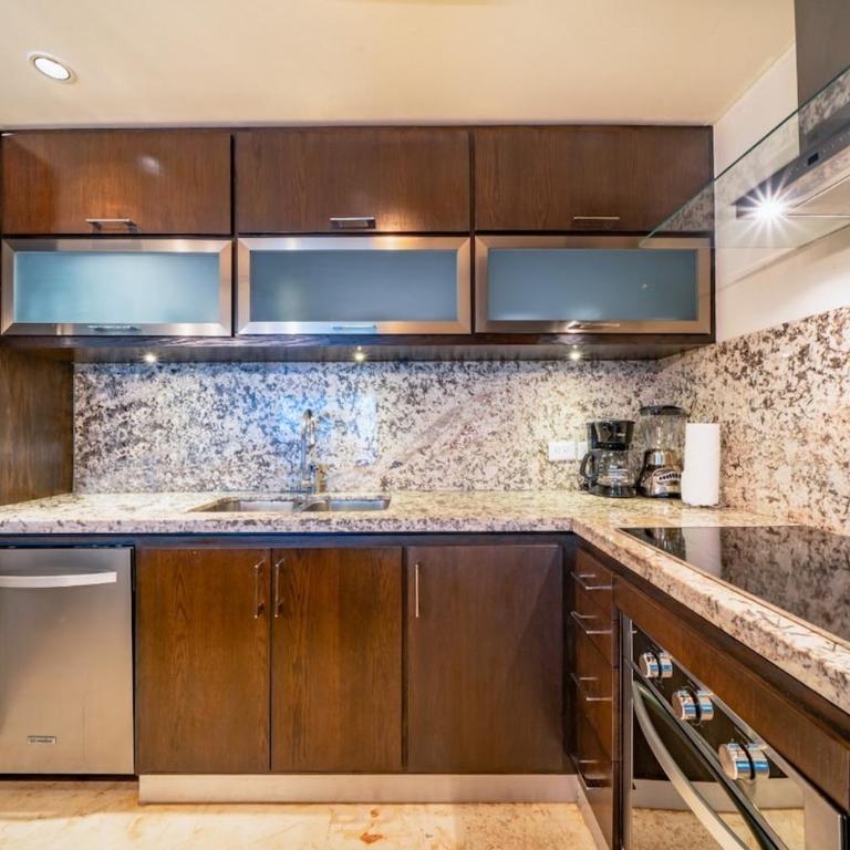 Ocean View 2BR Luxury Condo - The Elements 101 - Apartment - 25