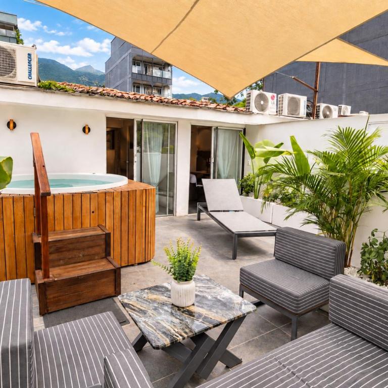 Viktory Boutique Hotel - Apartamento de 2 dormitorios con terraza y bañera de hidromasaje - 13