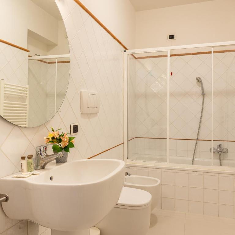 Splendido Apartment by Maison Florence - Appartamento Deluxe con 2 Camere da Letto e Balcone - 15