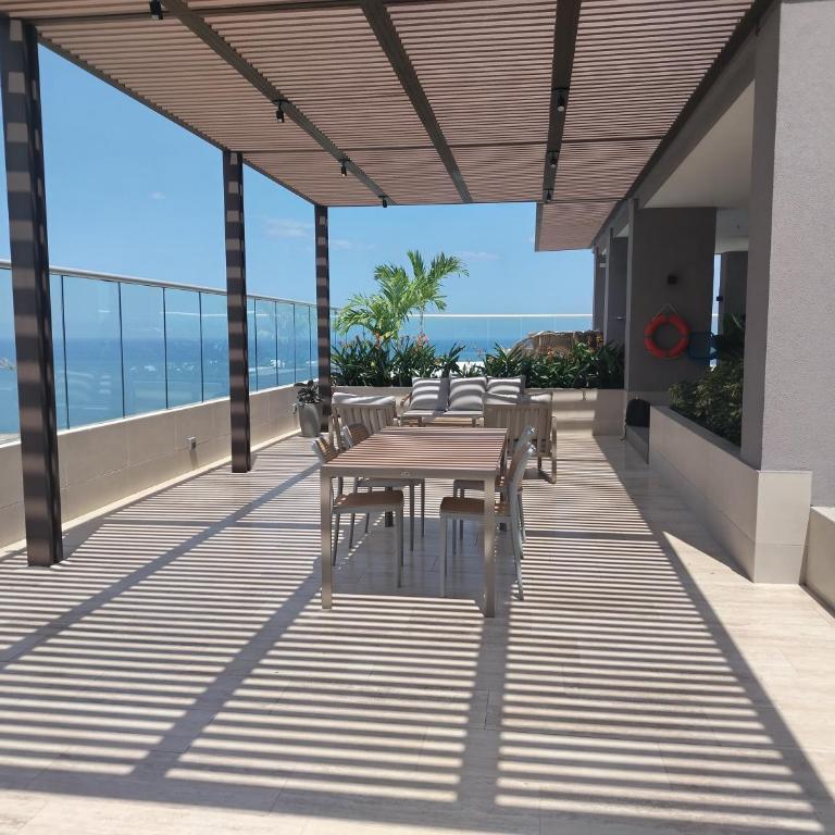 Apartamento con balcón y espectacular vista al mar en Terraz - Apartamento de 1 dormitorio - 56