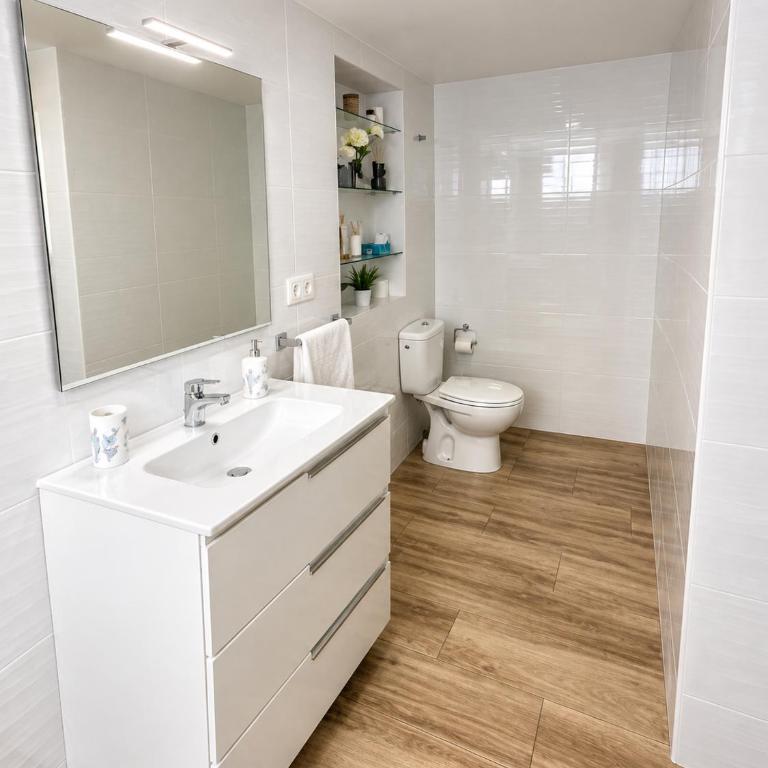 La Vida es Bella Córdoba Parking Opcional - Two-Bedroom Apartment - 24