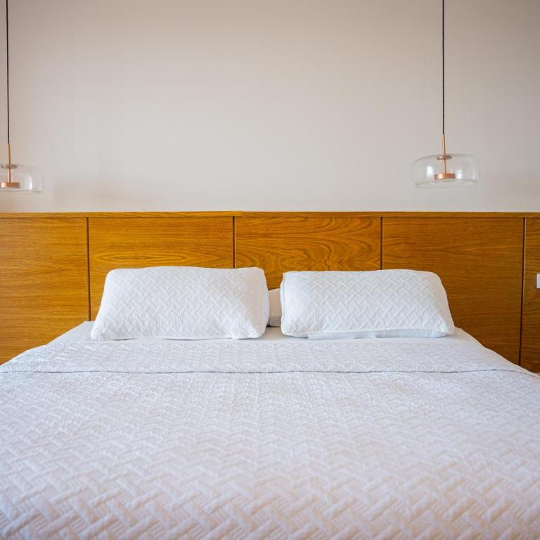 Costa Elegante Hotel & Suites - Estudio Deluxe con cama grande - 2