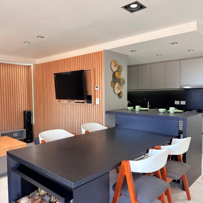 Apartamento de Lujo - Villa Carlos Paz - Centro - Two-Bedroom Apartment - 1