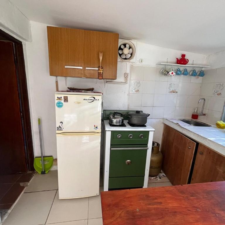 A bright little house in a central location with a wood-burning stove - Casa de 2 dormitorios - 4
