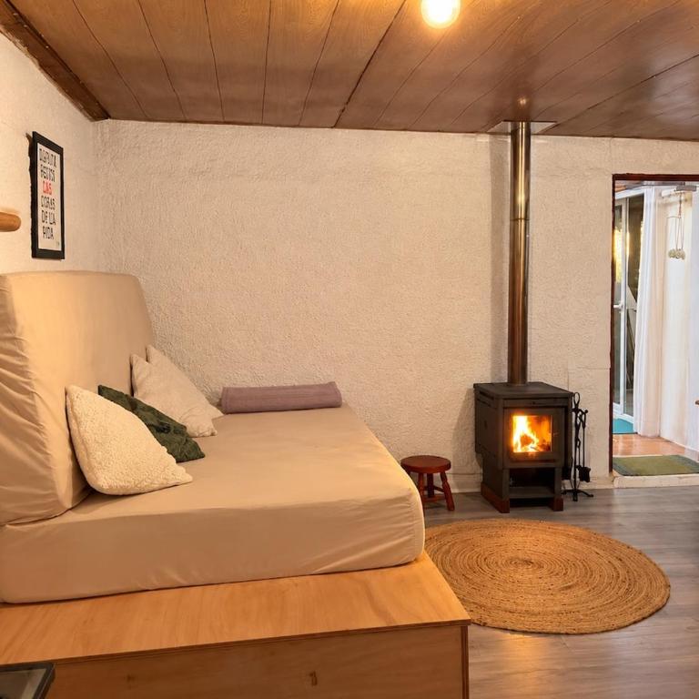 A bright little house in a central location with a wood-burning stove - Casa de 2 dormitorios - 1