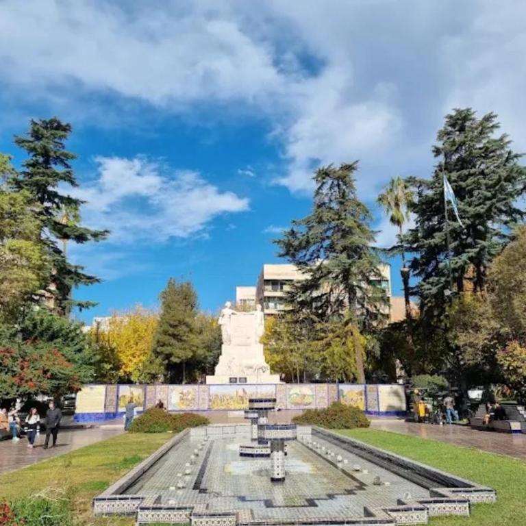 Departamento céntrico en Mendoza - Apartamento de 1 dormitorio - 2