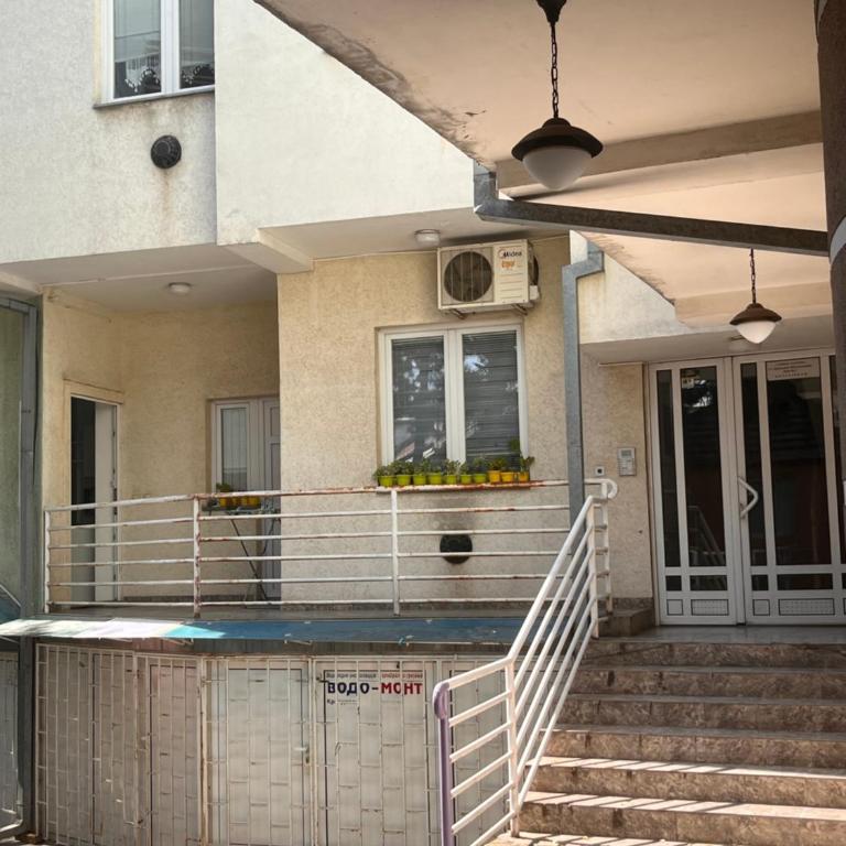 Luna - One-Bedroom Apartment - 5