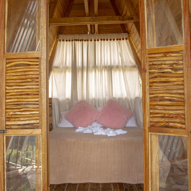 Los Nevados Ecolodge - Habitación Familiar con vistas a la montaña - 11