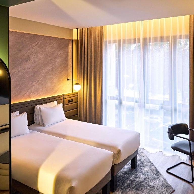 Novotel Rouen Centre Cathédrale - Chambre Classique avec 2 Lits Simples - Vue sur Seine - 1