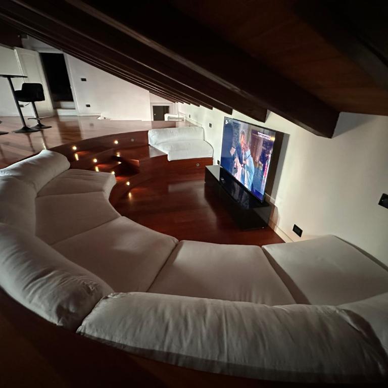 Palazzo Fantuzzi San Vitale 23 - Appartamento con 2 Camere da Letto - 5
