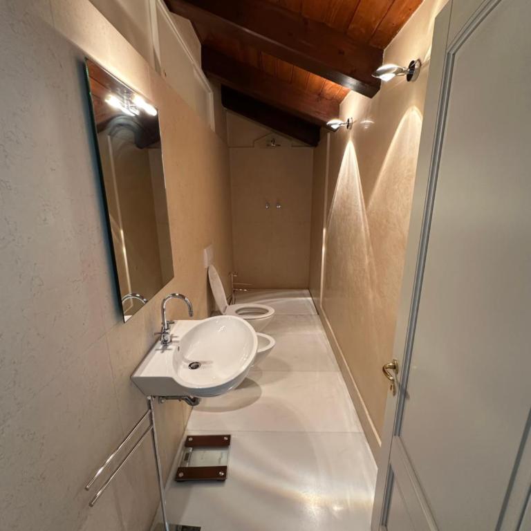 Palazzo Fantuzzi San Vitale 23 - Appartamento con 2 Camere da Letto - 49