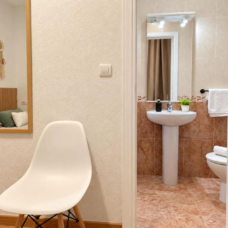 Navarro Ramos - Gomérez - Chambre Double avec Salle de Bains Privative - 4