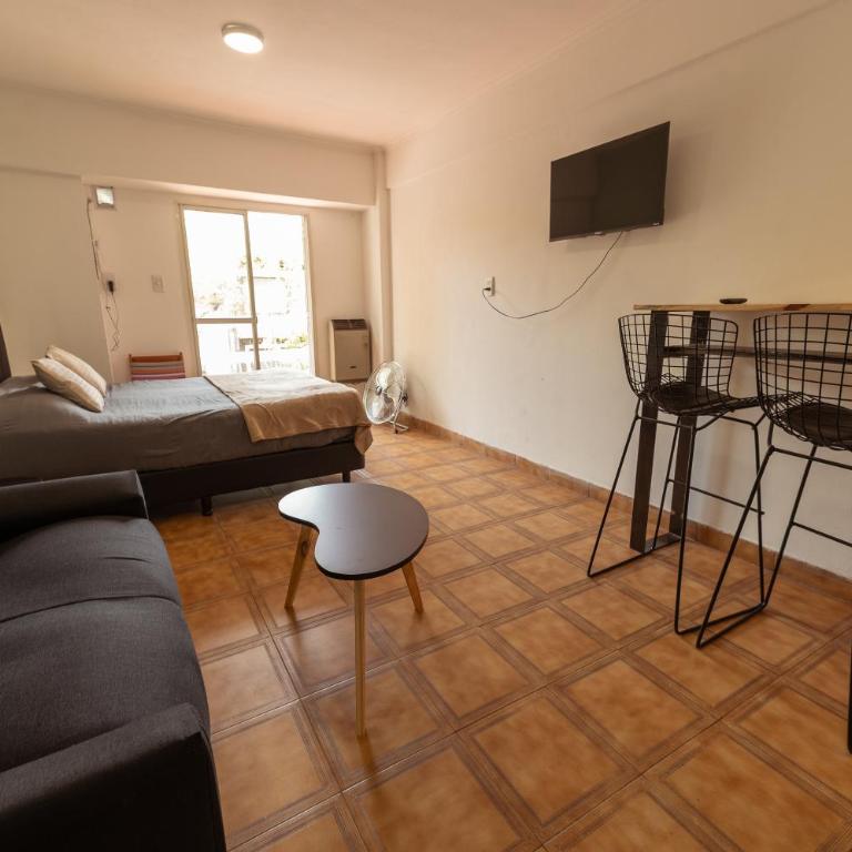 Estudio equipado a metros de Boulevard Galvez - Apartamento de 1 dormitorio - 2