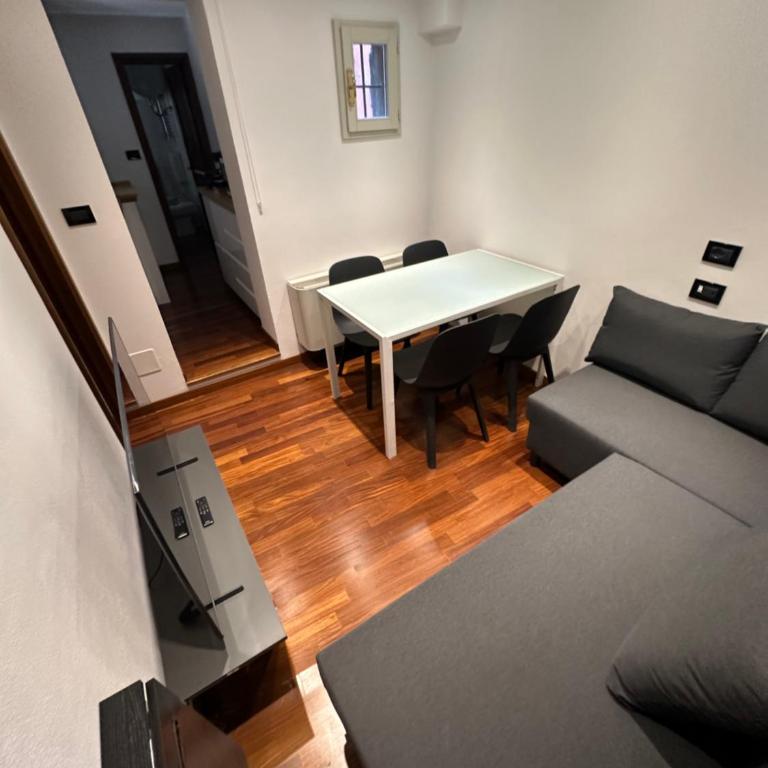 Palazzo Minghetti Oberdan 7 - Appartamento con 1 Camera da Letto - 12