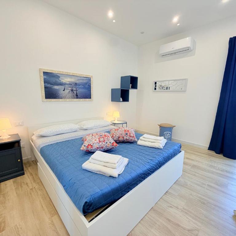 Le Casette - Two-Bedroom Apartment with Balcony and Sea View - 3