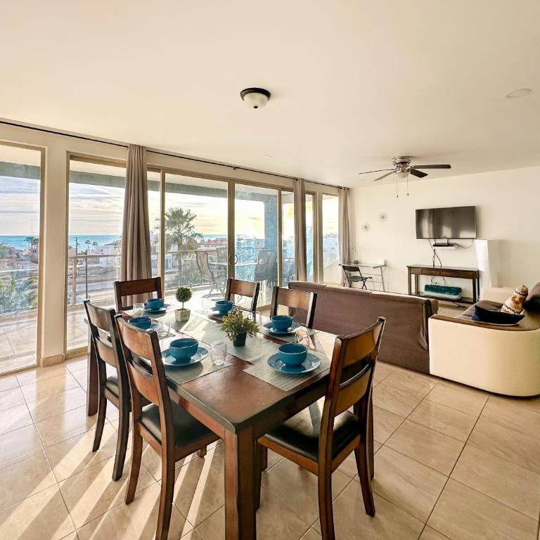Tranquil Sunset & Sea Views 301B - Apartment - 2