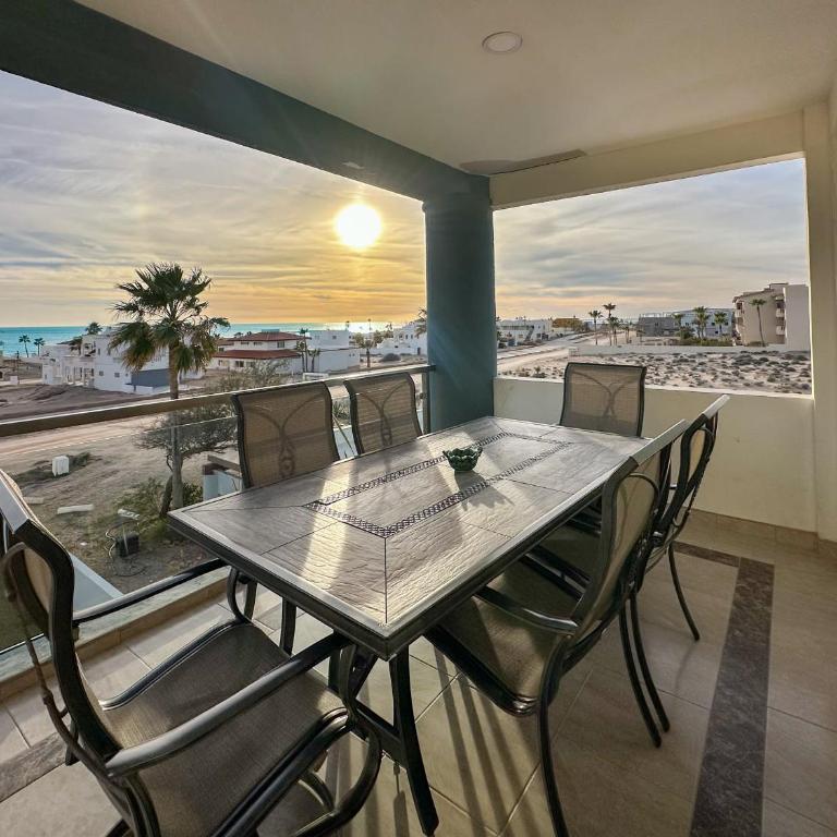Tranquil Sunset & Sea Views 301B - Apartment - 1