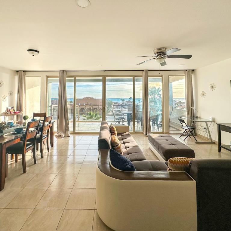 Tranquil Sunset & Sea Views 301B - Apartment - 3
