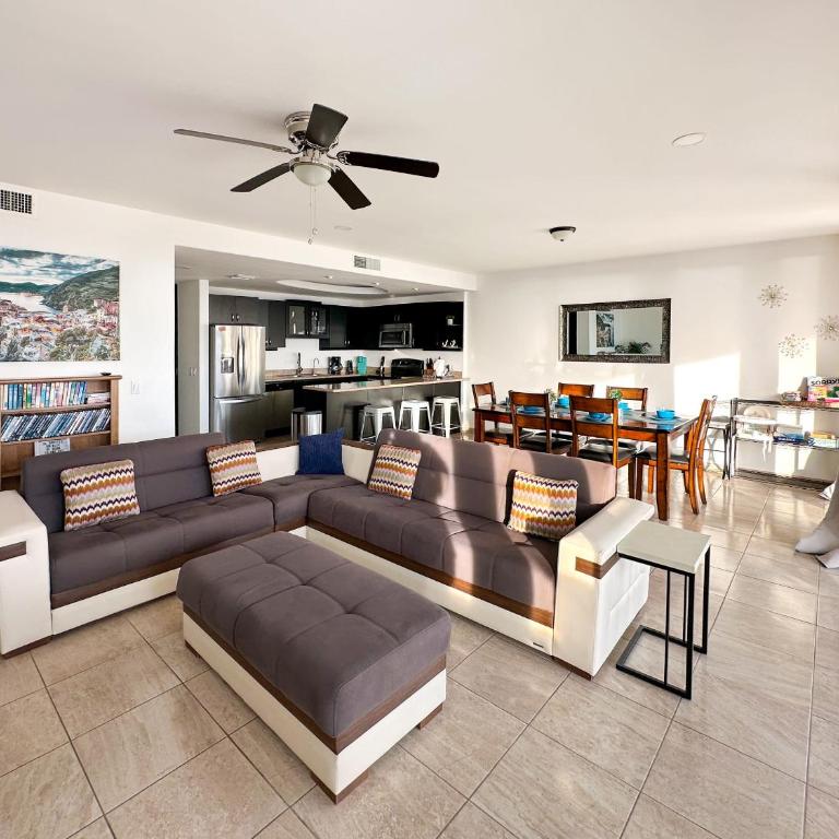 Tranquil Sunset & Sea Views 301B - Apartment - 7