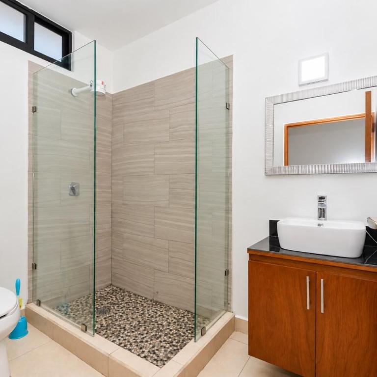 Apartamentos Torre II Condominios - Pet Friendly - Habitación con cama grande - 4