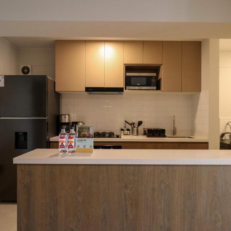 Deluxe 3BR with Balcony in Prime Miraflores - Apartamento - 3