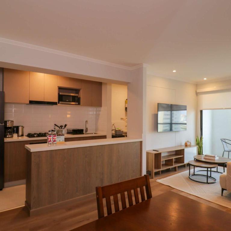 Deluxe 3BR with Balcony in Prime Miraflores - Apartamento - 5