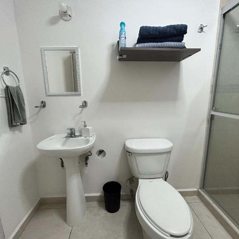 Residence with pool for 10 people FIFA World Cup 2026 - Three-Bedroom House - 27