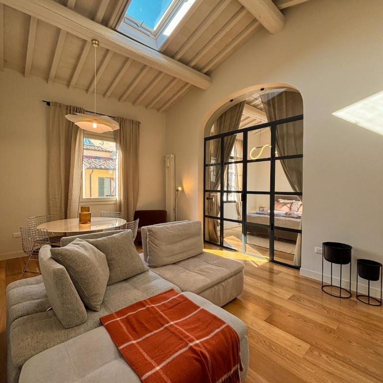 Attic in the city center - modern and comfort - Appartamento Deluxe con 2 Camere da Letto - 5